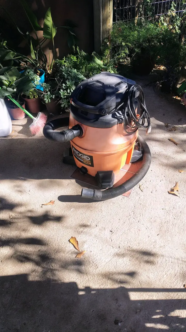Aspiradora industrial 6.5 HP potente - 6