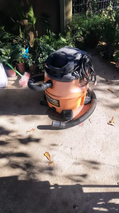 Aspiradora industrial 6.5 HP potente - miniatura 6