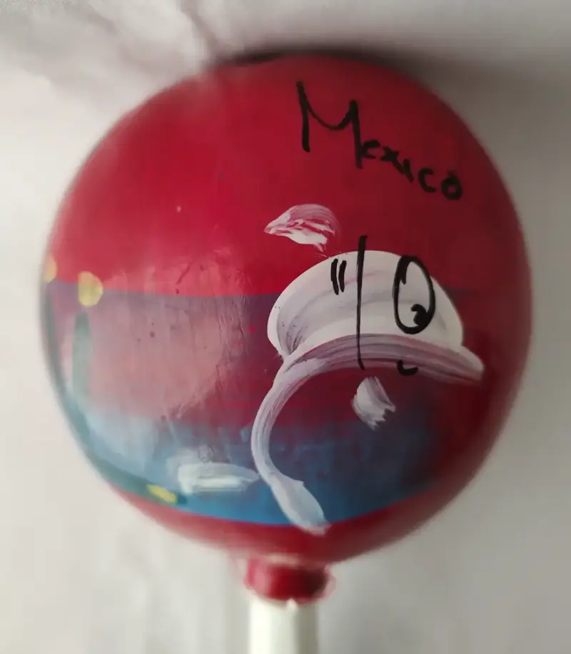 Maraca artesanal mexicana pintada a mano - 2