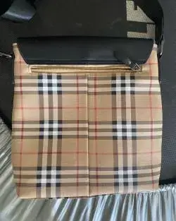 Bolso bandolera de cuadros estilo Burberry - miniatura 2