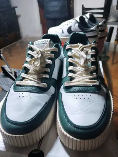 Zapatillas Skechers blancas y verdes - miniatura 2