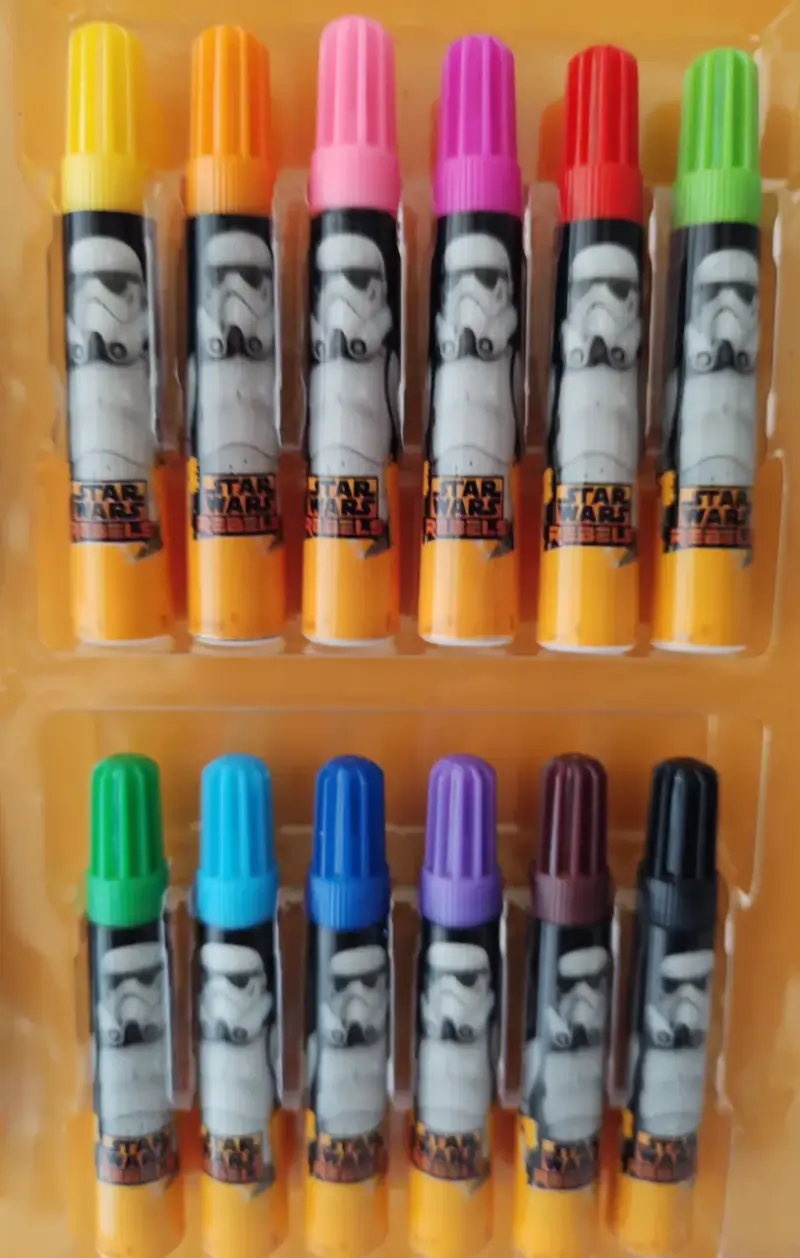 Maleta Artística Star Wars con 52 piezas - 6