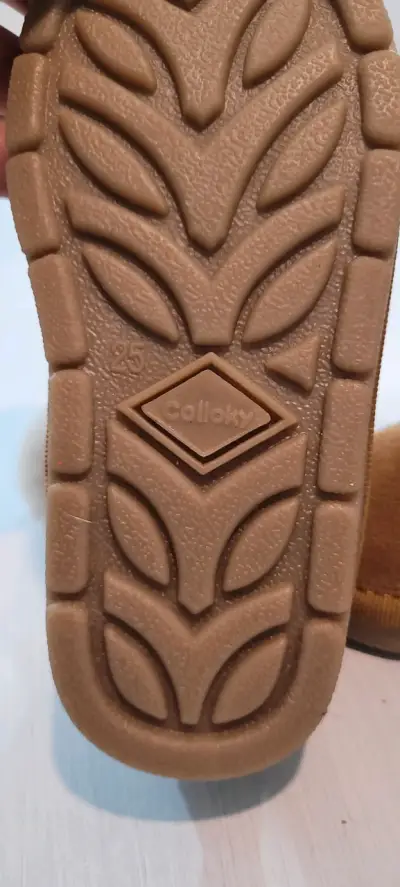 Botas de invierno con forro de piel sintética - miniatura 6