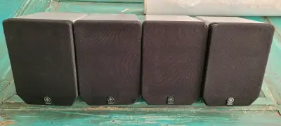 Parlantes  Yamaha (4 unid) home theater - miniatura 5