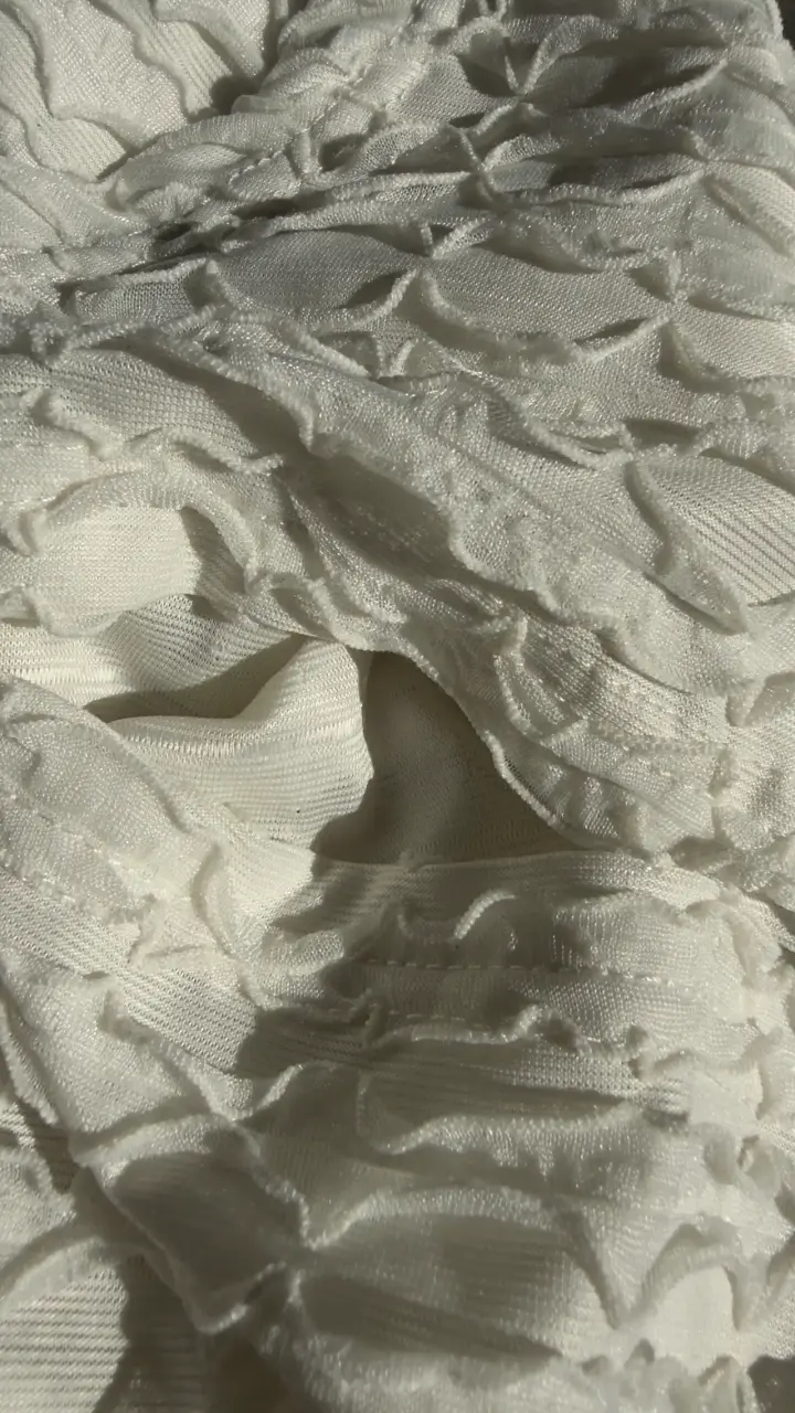 Blusa blanca de manga larga - 2