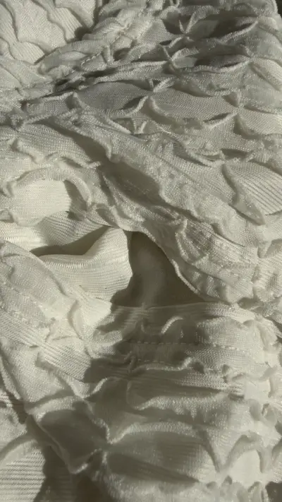 Blusa blanca de manga larga - miniatura 2