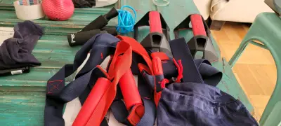 Set de entrenamiento en suspensión con correas ajustables - miniatura 1