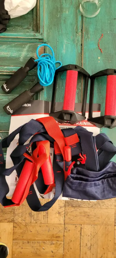 Set de entrenamiento en suspensión con correas ajustables - miniatura 4