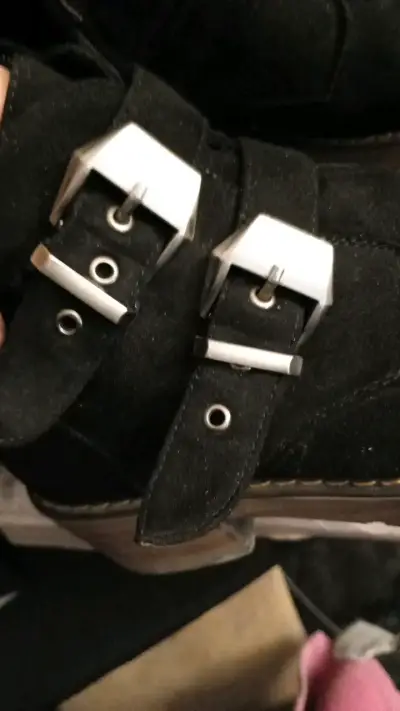 Botines de gamuza negros con hebillas - miniatura 6