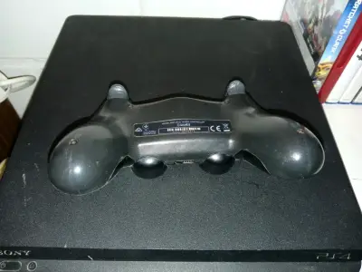 Consola PlayStation 4 con juegos incluidos - miniatura 4