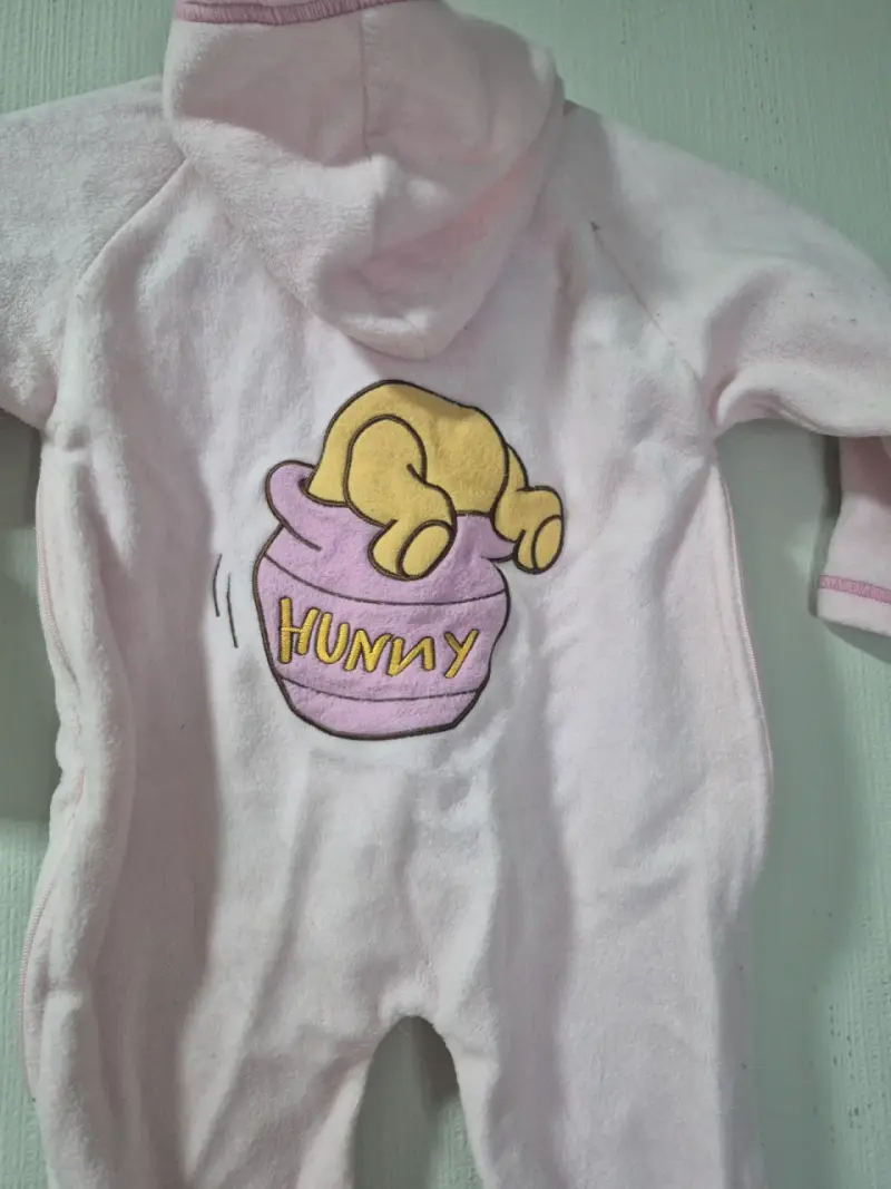 Enterito de bebé rosado con Winnie the Pooh - 4
