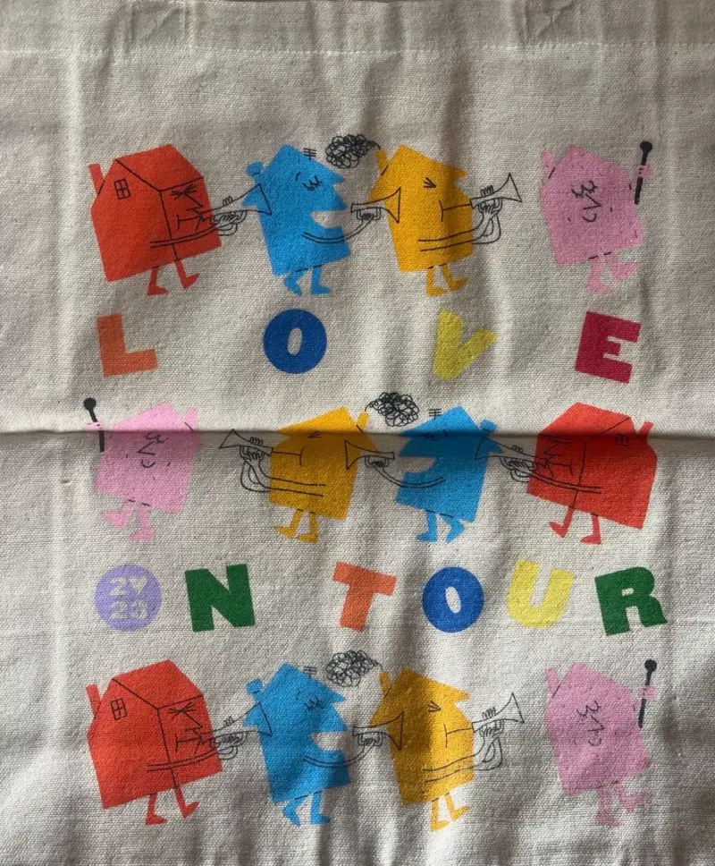 Bolso tote de tela 'Love on Tour' - 2
