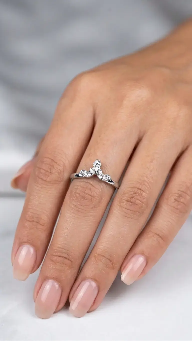 Anillo Corona Imperial Estilo V / Chevron - 2