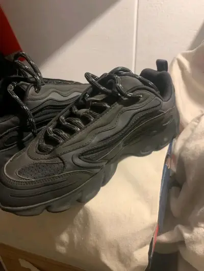 Zapatillas deportivas negras Zara para hombre - miniatura 1