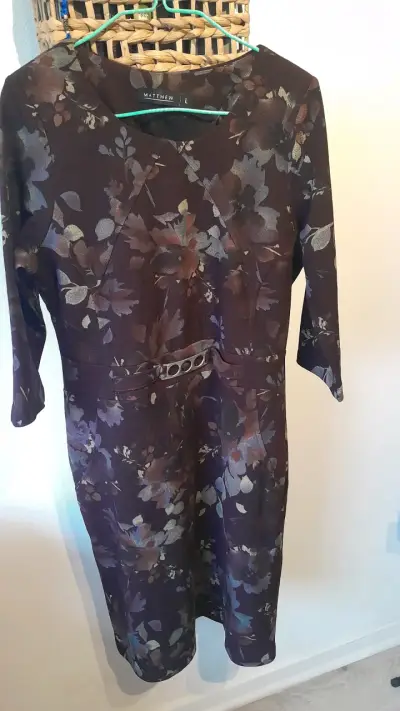 Vestido floral Matthew L elegante - miniatura 1