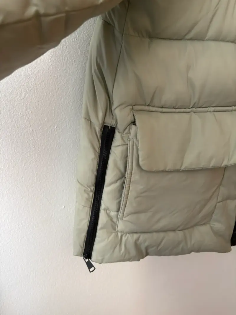 Parka acolchada verde con capucha - 2