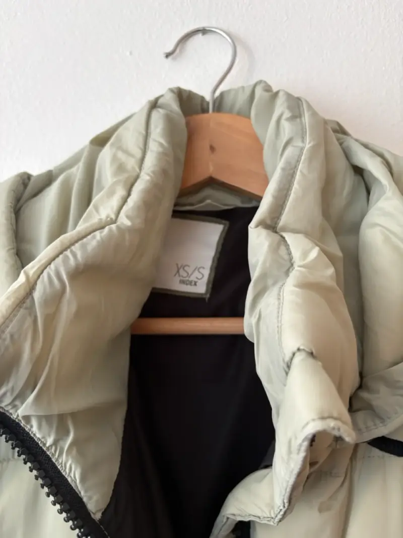 Parka acolchada verde con capucha - 5
