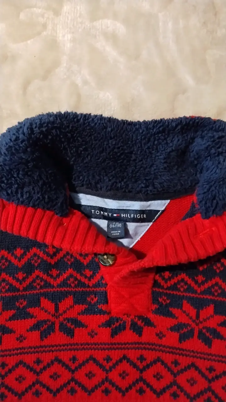 Suéter Tommy Hilfiger rojo y azul - 1