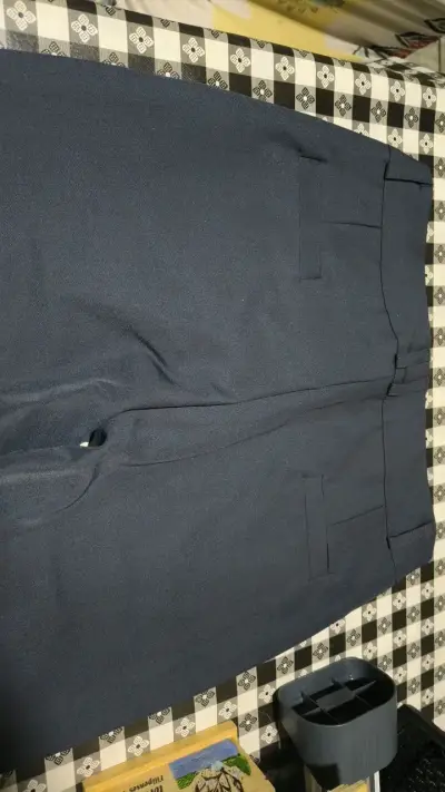 Pantalones de vestir gris oscuro para mujer - miniatura 4