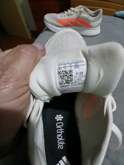 Zapatillas deportivas Adidas Duramo 9 beige y naranjas - miniatura 4