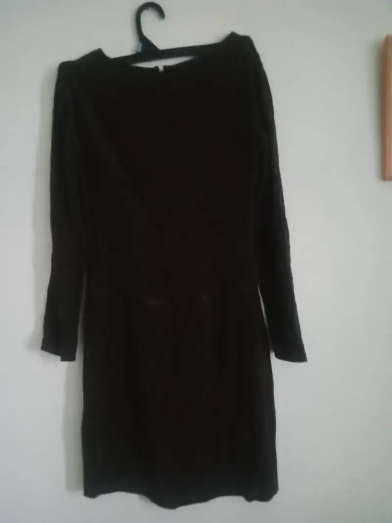 Vestido café chocolate de manga larga elegante - 3