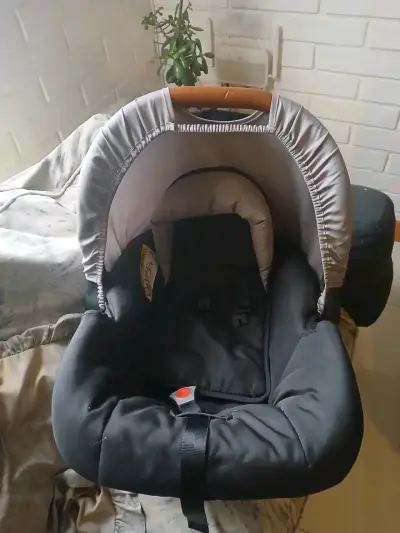 Silla de auto Infanti Cozy Ride grupo 0+ - miniatura 3
