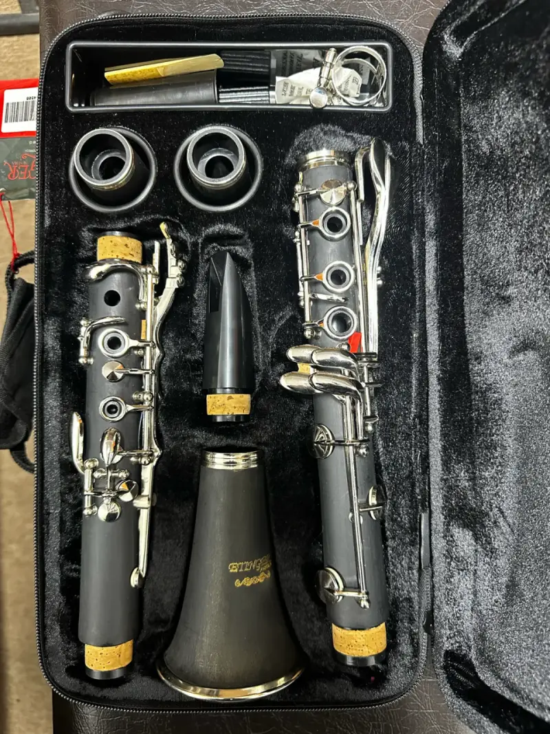 Clarinete Etinger CL-10 Sib (Bb) - 2