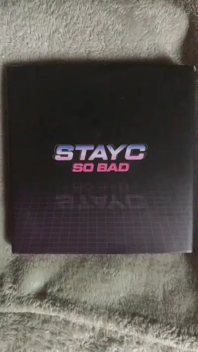 Álbum Kpop STAYC So Bad - miniatura 1