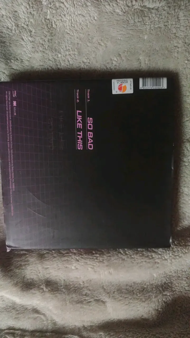 Álbum Kpop STAYC So Bad - 3