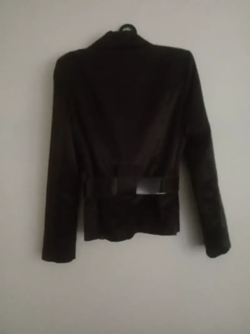 Blazer satinado cafe chocolate con cinturon - 3