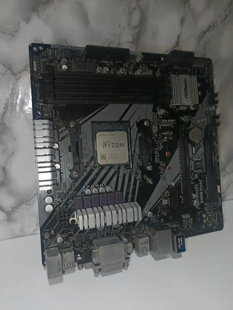Placa madre + procesador - 2