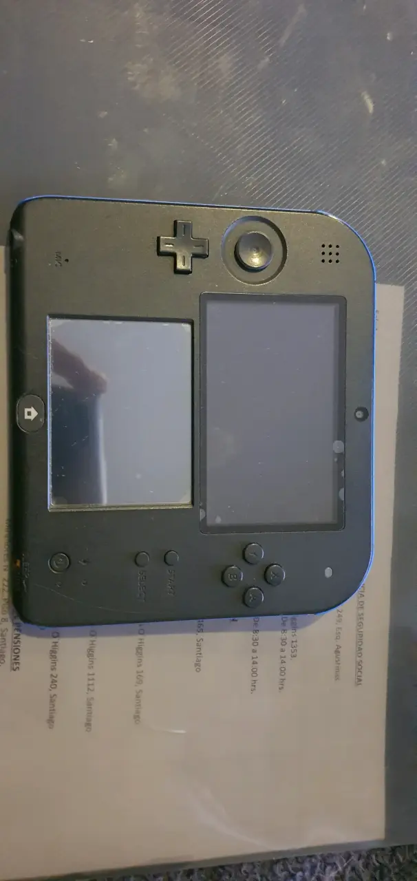 Consola portátil Nintendo 2DS negra - 1