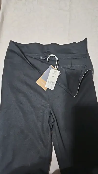 Pantalones negros de mujer talla S nuevos - miniatura 2