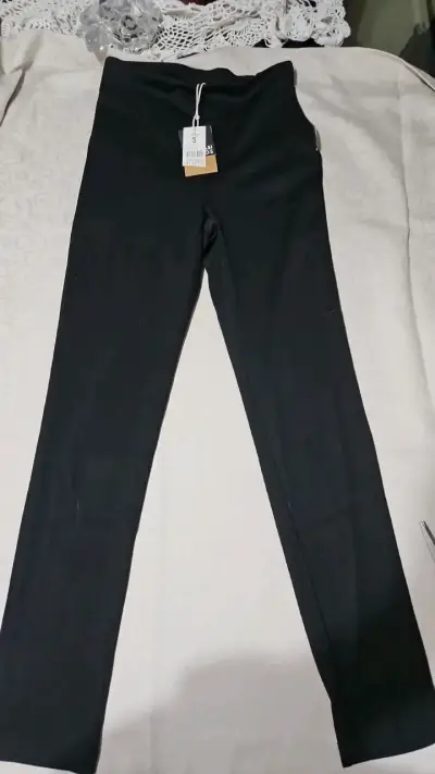 Pantalones negros de mujer talla S nuevos - miniatura 4