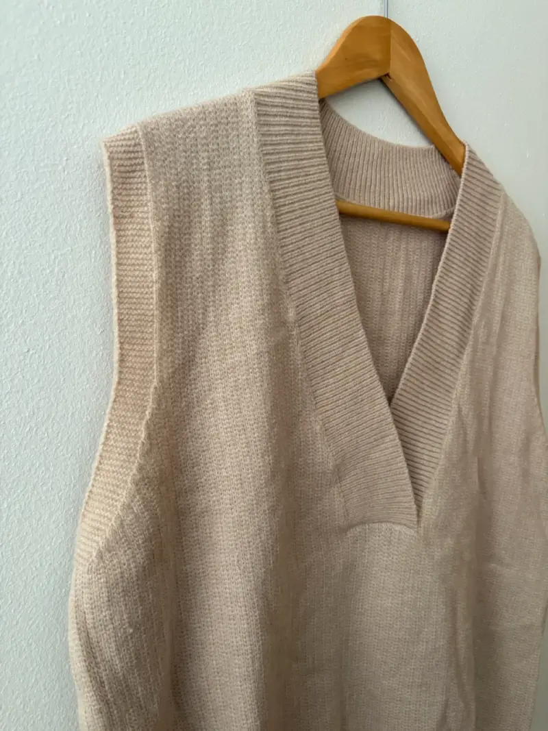 Chaleco sin mangas beige estilo vest - 3
