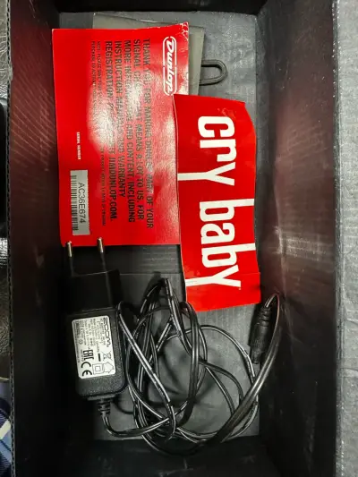 Pedal de efectos Dunlop Cry Baby From Hell - miniatura 5