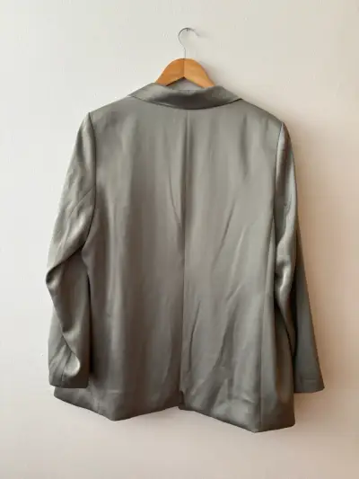 Blazer H&M para mujer talla XL - miniatura 4