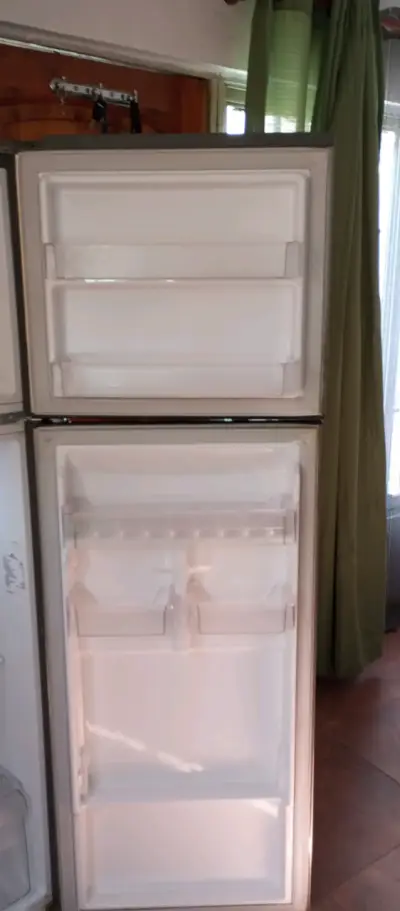 Refrigerador LG Inverter de acero inoxidable - miniatura 4