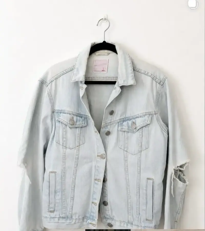 Chaqueta de mezclilla desgastada para mujer - 1