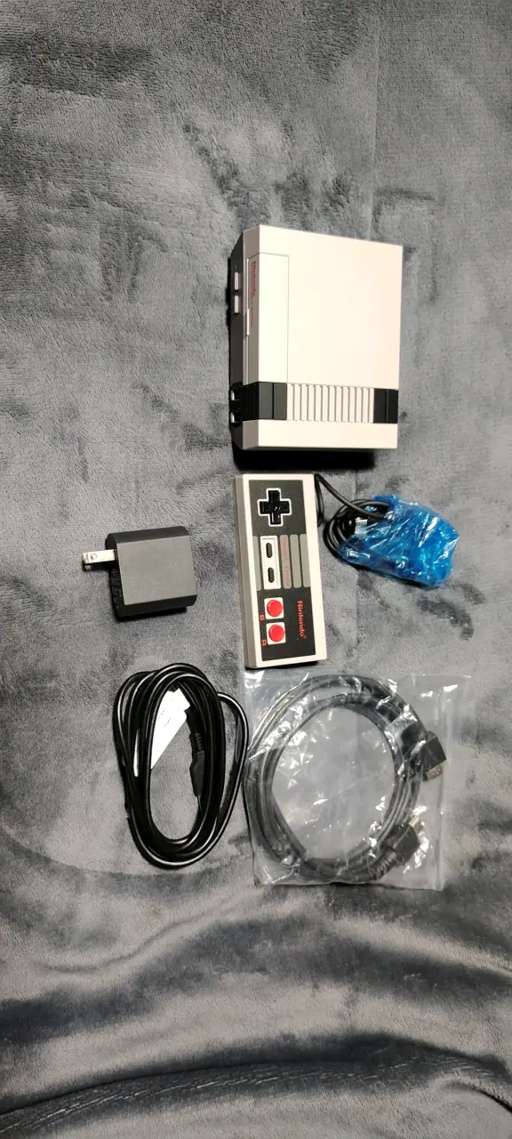 Consola Nintendo NES Classic Edition con 30 juegos - 4