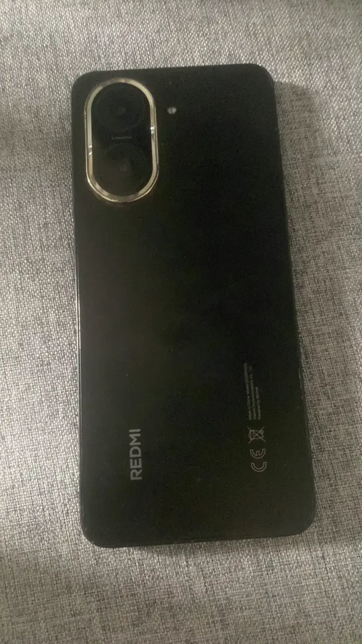 Teléfono móvil con pantalla rota para repuestos - 2