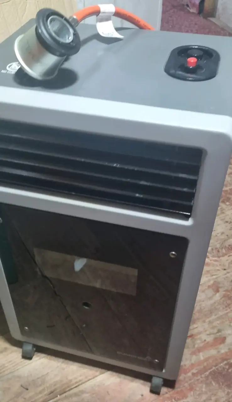 Calefactor a gas portátil con ruedas - 2