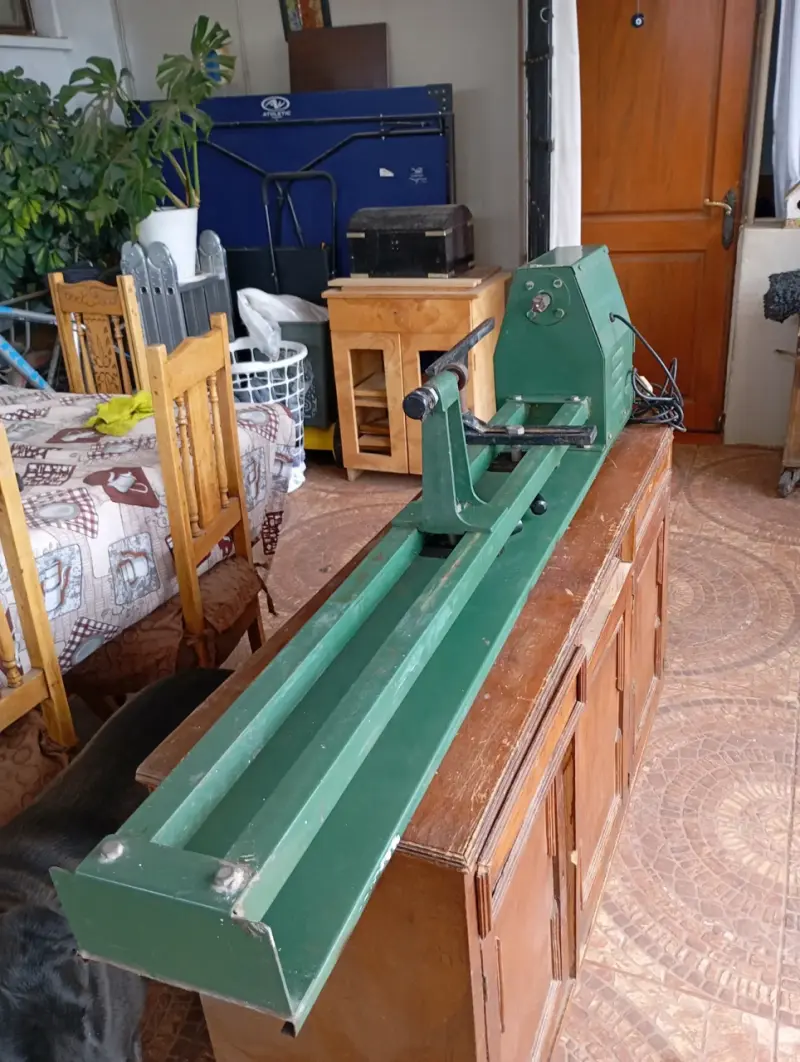 Torno de madera verde para carpintería - 1