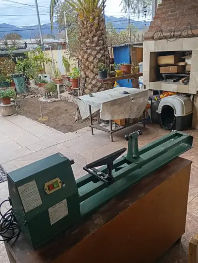 Torno de madera verde para carpintería - miniatura 2