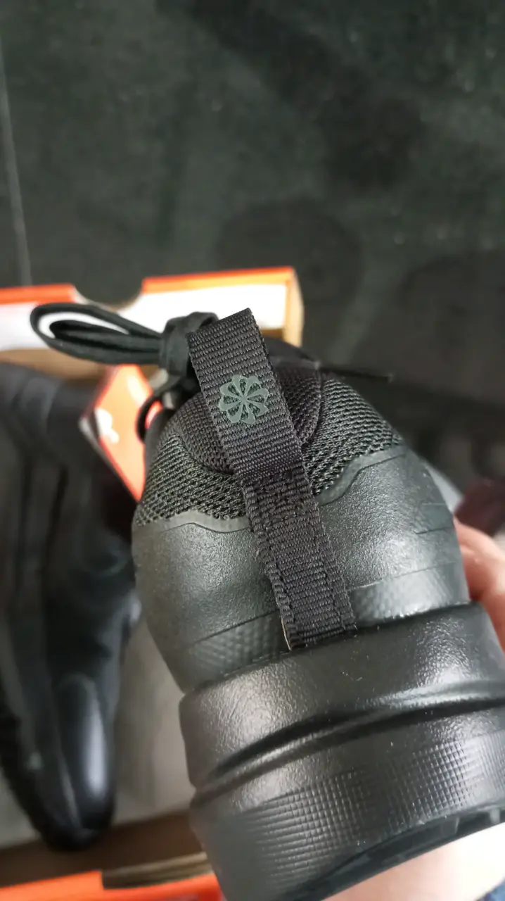 Zapatillas deportivas negras Nike - 3