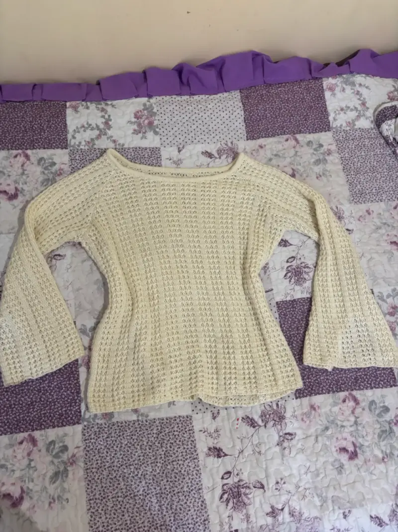 Suéter tejido beige de manga larga - 1