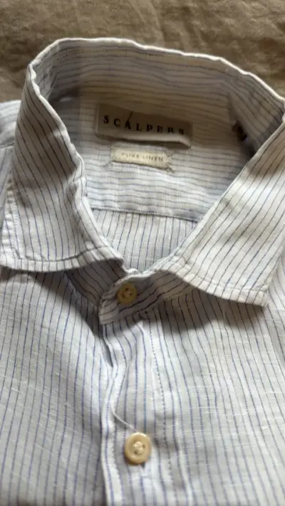 Camisa de rayas blancas para hombre - miniatura 2