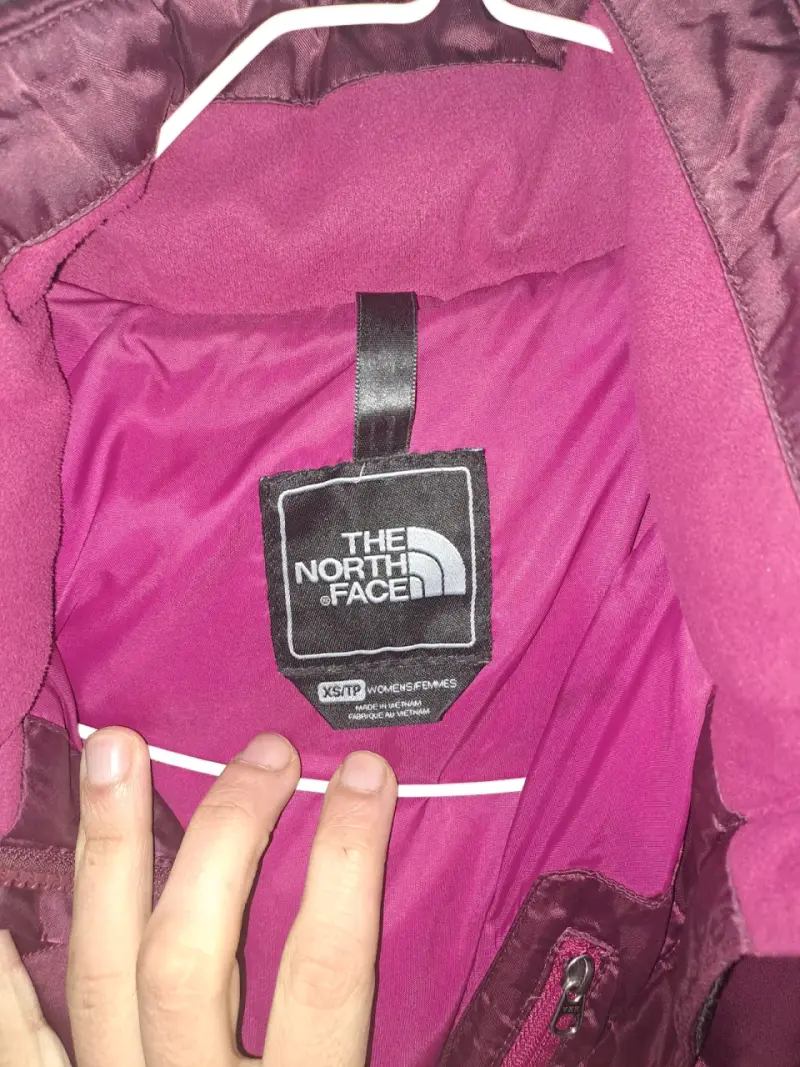 Chaqueta acolchada The North Face burdeo - 4