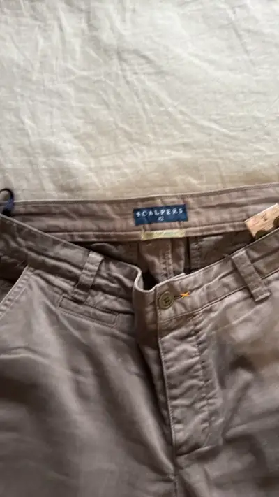 Pantalones  color beige para hombre - miniatura 2