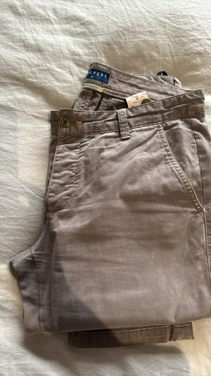Pantalones color beige para hombre - 4